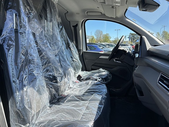 Volkswagen Transporter 14 of 22