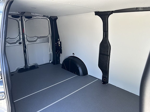 Volkswagen Transporter 10 of 22
