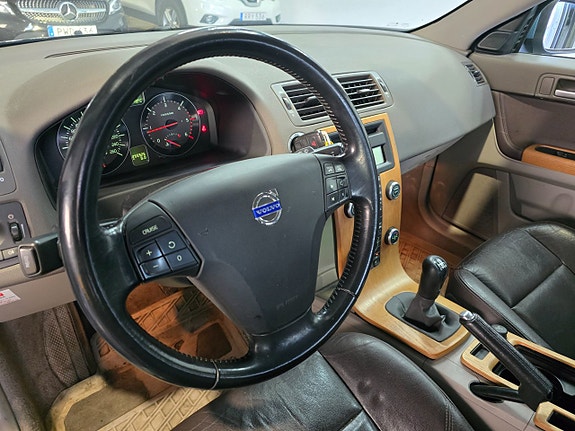 Volvo V50 6 of 13