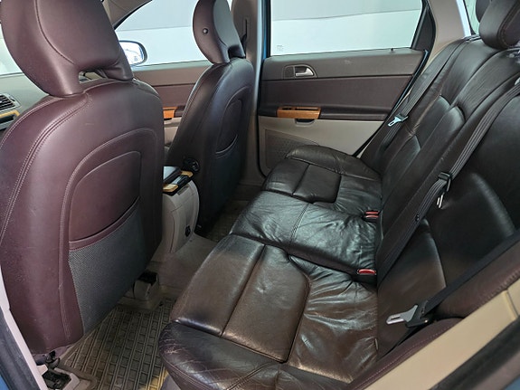 Volvo V50 8 of 13