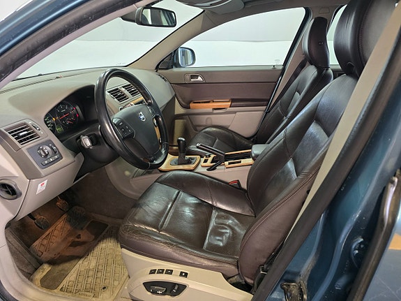 Volvo V50 5 of 5