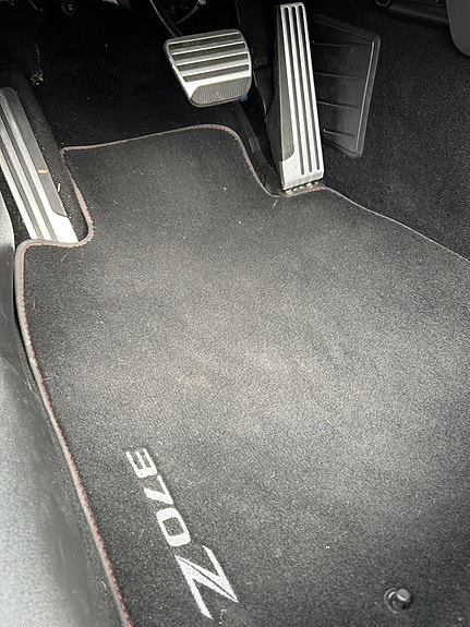 Nissan 370 Z 12 of 19