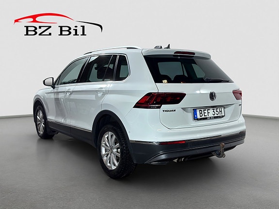 Volkswagen Tiguan 3 of 18