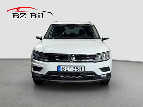 Volkswagen Tiguan 8 of 18