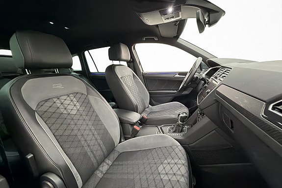 Volkswagen Tiguan 15 of 29