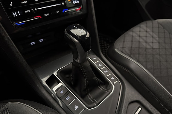 Volkswagen Tiguan 24 of 29