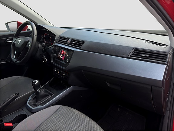 Seat Arona 13 of 21