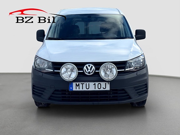 Volkswagen Caddy Maxi 8 of 13