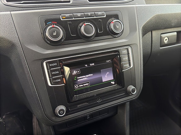 Volkswagen Caddy Maxi 12 of 13
