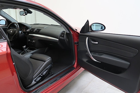 BMW 120 13 of 18