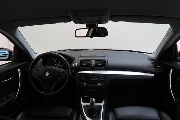 BMW 120 11 of 18