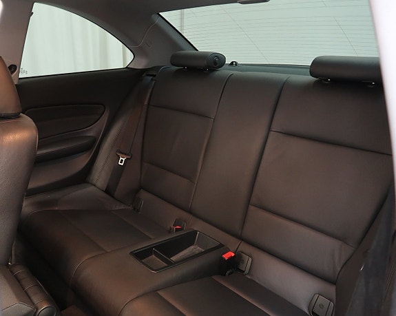 BMW 120 6 of 18
