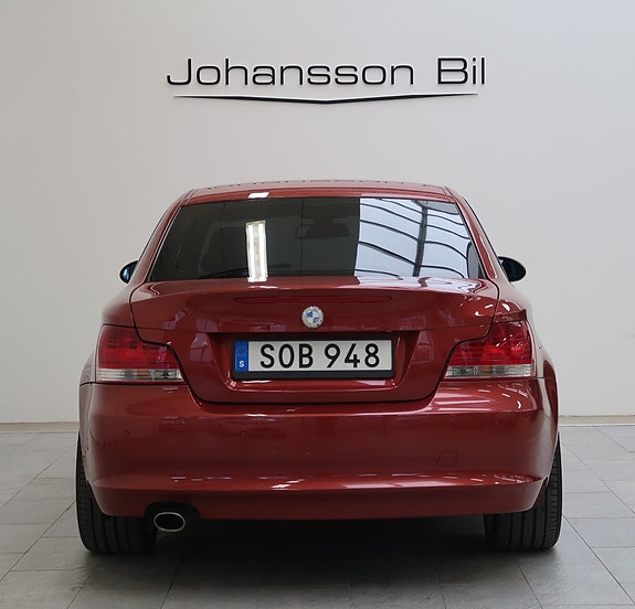 BMW 120 17 of 18