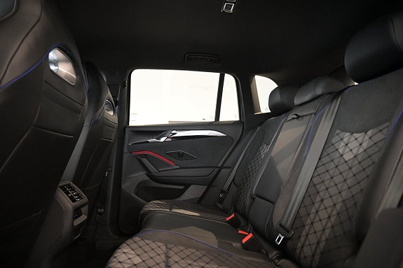 Volkswagen Tiguan 26 of 27
