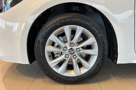 Toyota Corolla 10 of 20