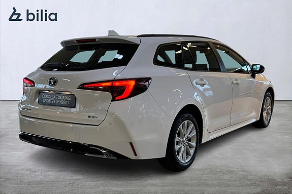 Toyota Corolla 5 of 20