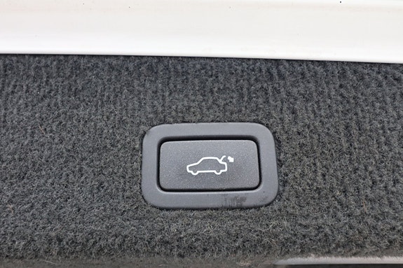 Volvo V70 15 of 24