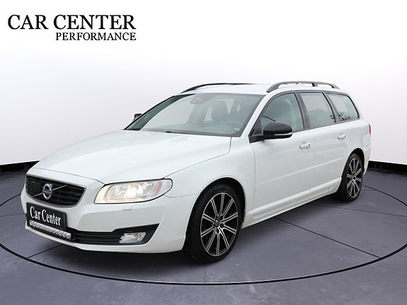 Volvo V70 4 of 5