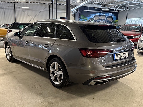 Audi A4 5 of 5