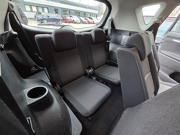 Toyota Verso 12 of 18