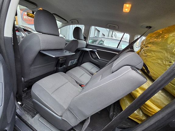 Toyota Verso 14 of 18