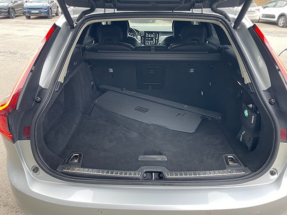 Volvo V90 18 of 21