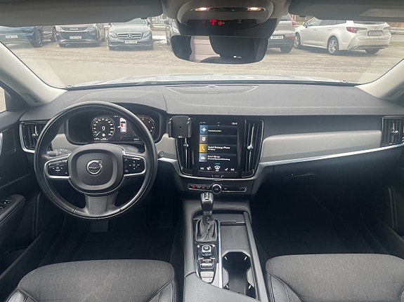 Volvo V90 6 of 21