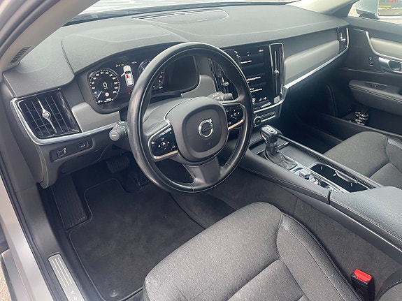 Volvo V90 7 of 21