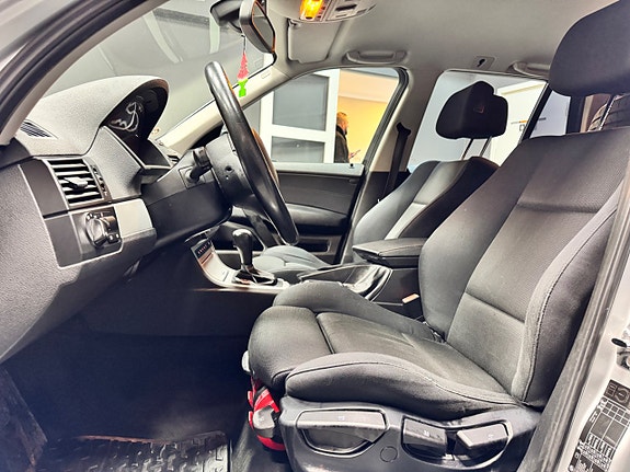 BMW X3 9 of 11