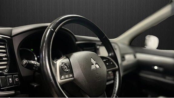 Mitsubishi Outlander 7 of 11