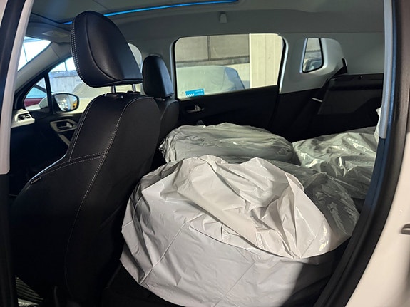 Peugeot 2008 10 of 13