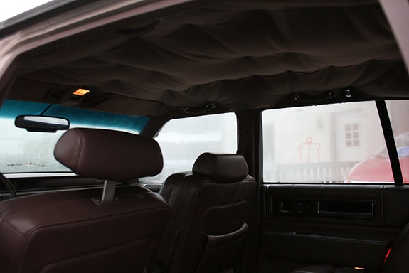 Cadillac Deville 13 of 15
