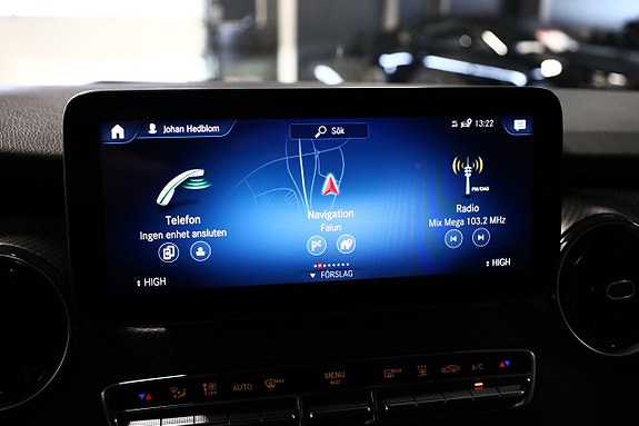 Mercedes-Benz V250 12 of 13