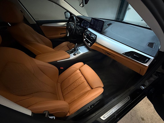 BMW 530e 10 of 19