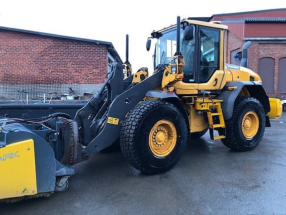 Volvo L70G – 2012 – Spakstyrning – Skevfäste – 4-spak – 14 3