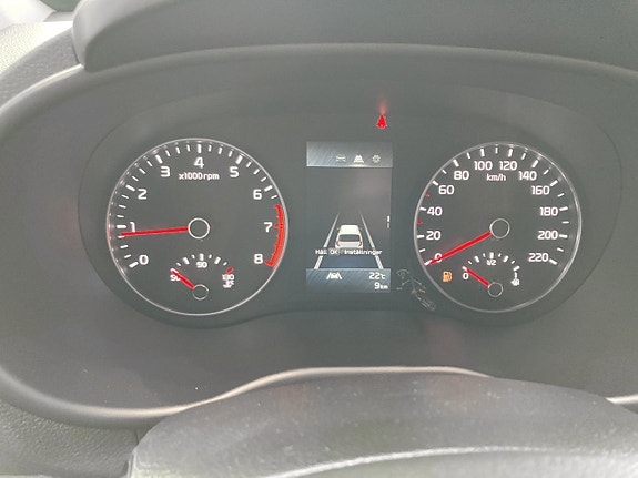 Kia Picanto 22 of 27