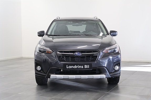 Subaru XV 2 of 5