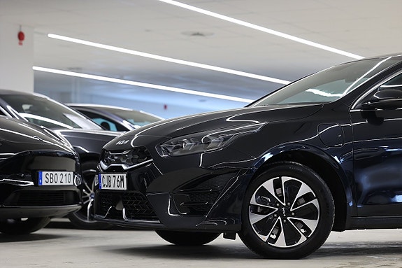 Kia Ceed 4 of 20