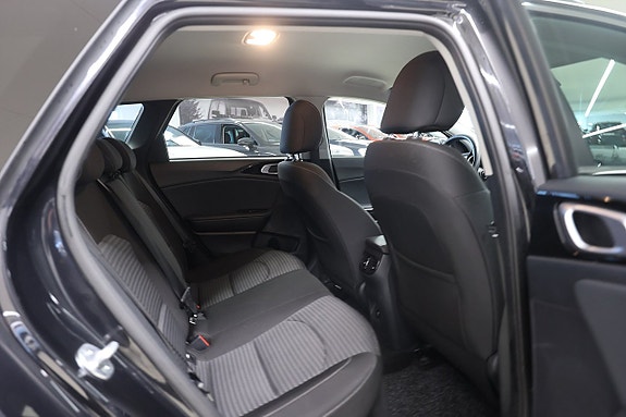 Kia Ceed 11 of 20