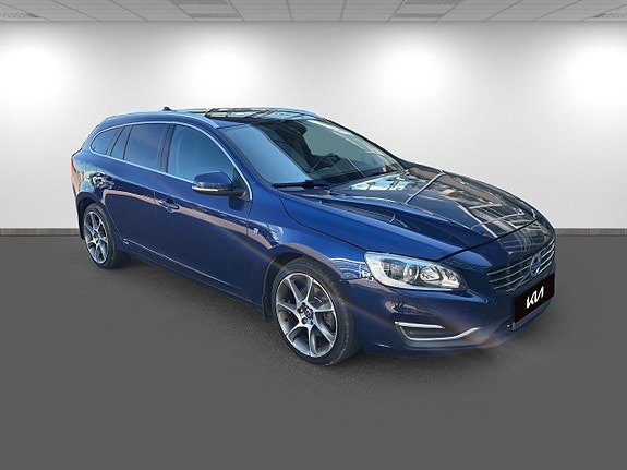 Volvo V60 3 of 18