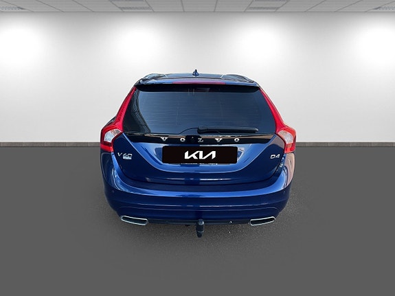 Volvo V60 5 of 18