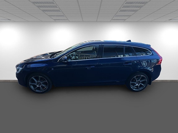 Volvo V60 4 of 18