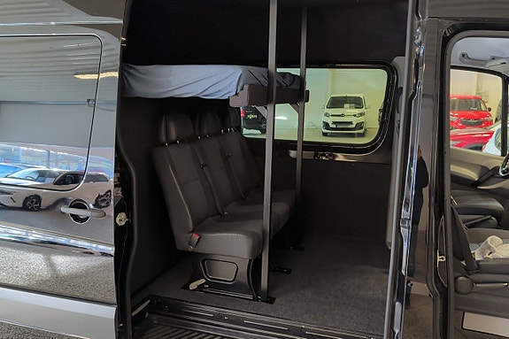 Mercedes-Benz Sprinter 319 7 of 11