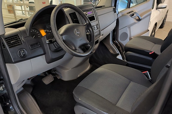 Mercedes-Benz Sprinter 319 11 of 11