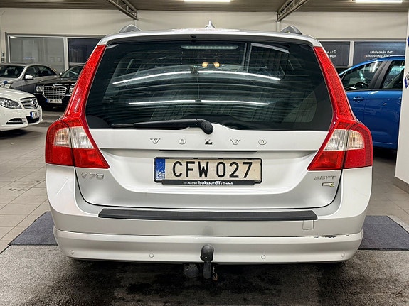 Volvo V70 15 of 15