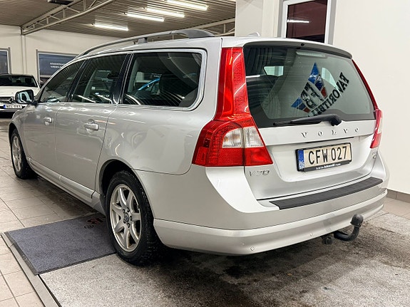 Volvo V70 13 of 15