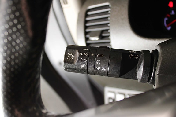 Nissan Navara 24 of 27