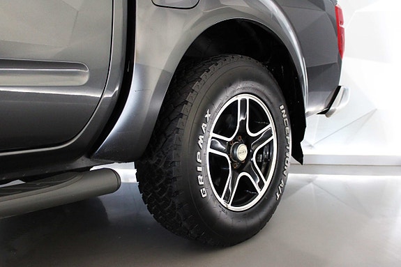 Nissan Navara 26 of 27