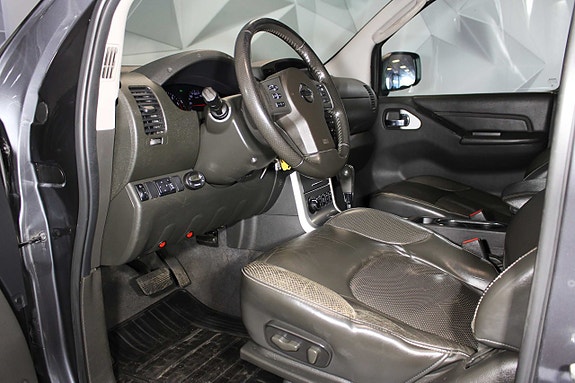 Nissan Navara 12 of 27