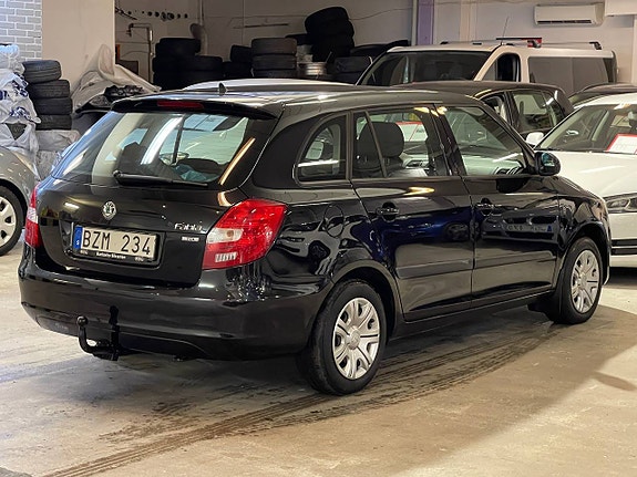 Skoda Fabia 4 of 13